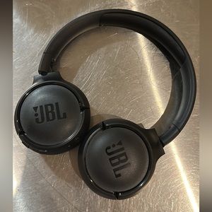JBL Bluetooth Headphones